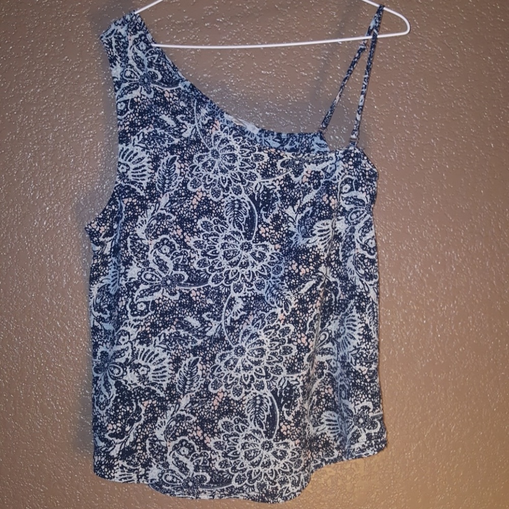 One shoulder blouse